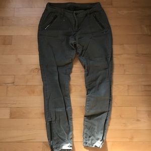 green cargos size 4